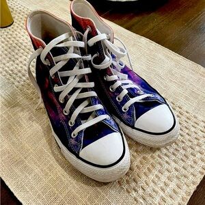 Women’s Converse Chuck Taylor All Star sneakers in a size 7.5.